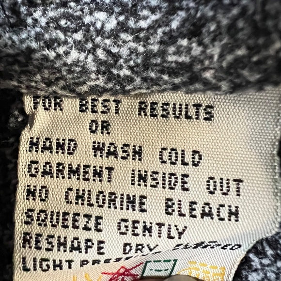 Quick Reflex Grey Medium V Neck Sweater Cotton Acrylic - Picture 11 of 11